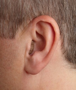 Aides auditives Audition Cornuau Tendez l’oreille, les aides auditives