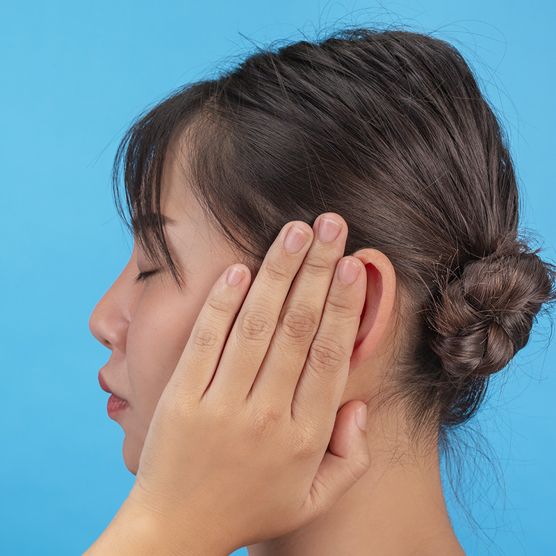 Tendez l’oreille, les aides auditives