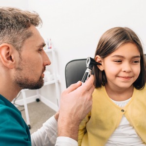 Aides auditives Audition Cornuau Tendez l’oreille, les aides auditives